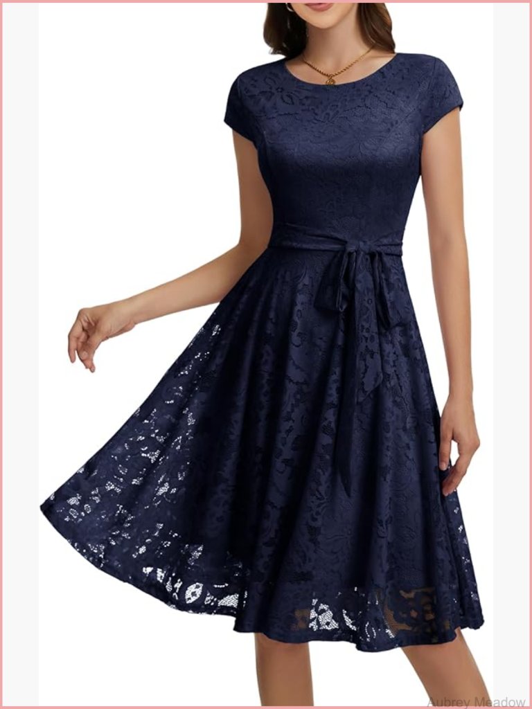 Elegant Lace Cocktail Dress With Cap Sleeves Knee-Length